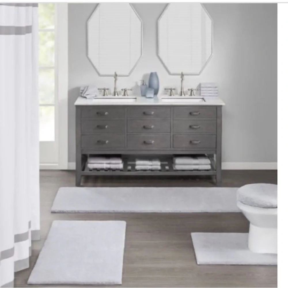 Madison Park Marshmallow Grey 20 in. X 30 in. Bath Rug NEW